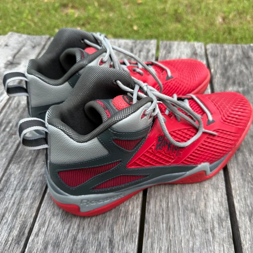 Reebok Blacktop Battleground The Pump Red Grey Basketball Shoes‎ Mens 12 M40824